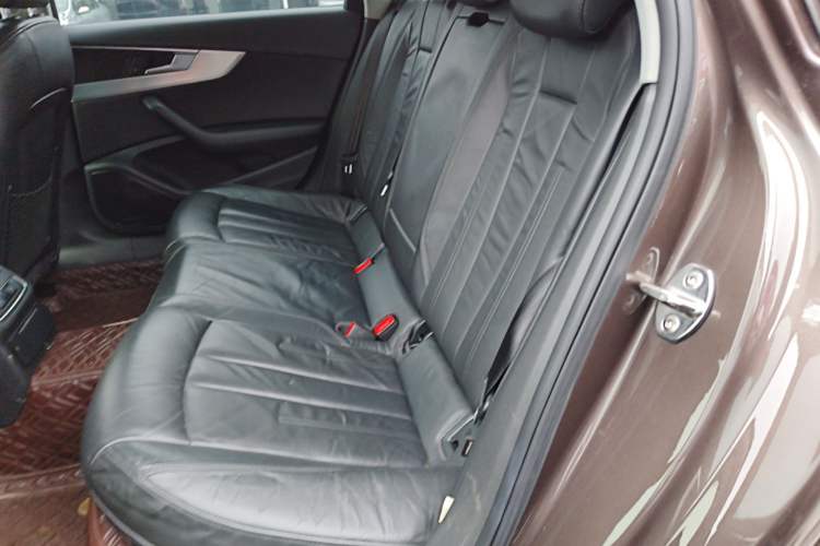 Used Audi A4L 2017 Plus 45 TFSI quattro Sport model