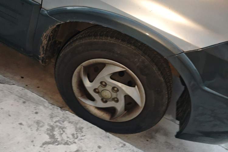 Used JAC Group Refine 2011 2.4L Colorful Journey Gasoline Standard Edition HFC4GA1-C