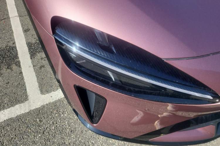 Used Xiaomi Auto YU7 2025 Ultra-Long Range High-Performance All-Wheel-Drive Max Edition