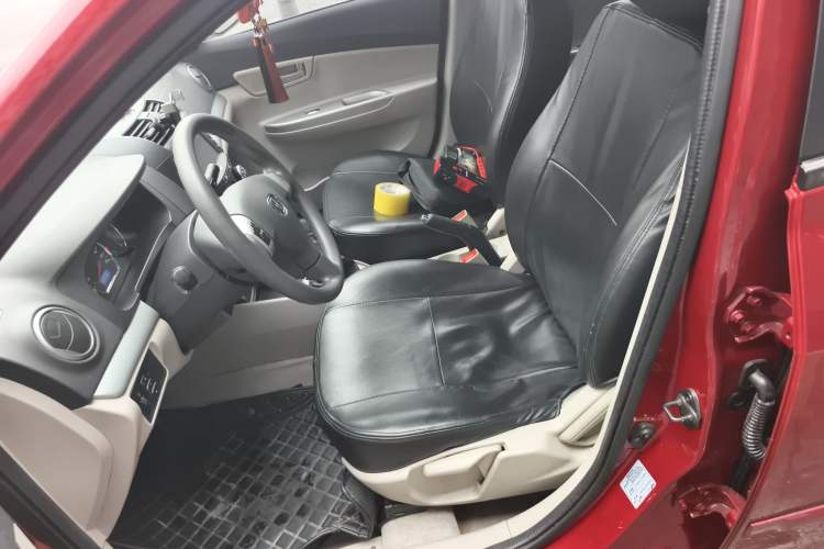 Used CHANGAN Alsvin V5 2012 1.5L Manual Dream Edition