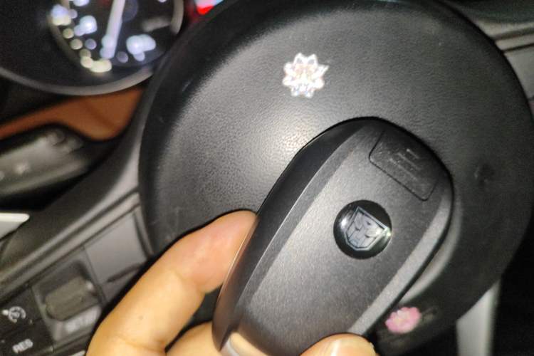 Used Alfa Romeo Giulia 2017 2.0T 280HP Luxury Edition
