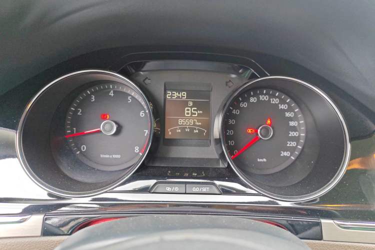 Used Volkswagen Bora 2013 1.6L Manual Comfort Model
