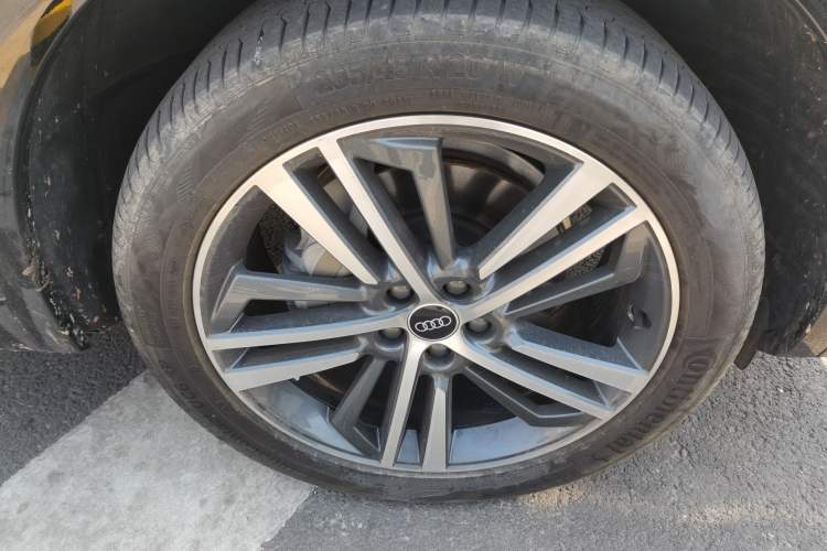 Used Audi Q5L 2022 Updated 40T Luxury Dynamic Edition