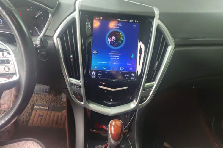 Used Cadillac SRX 2015 3.0L Elite Model Audio And AC Panel