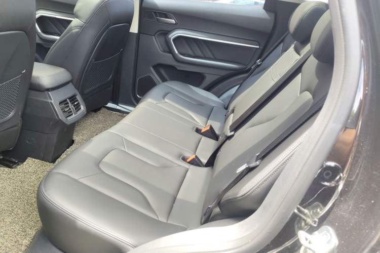 Used Haval H6 2017 Blue Label 1.5T Automatic Two-Wheel Drive ZhiShang Model