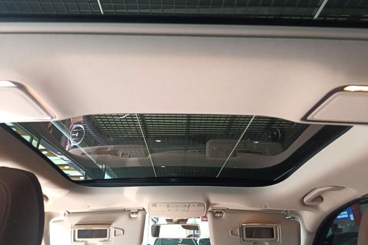 Used Mercedes-Benz E-Class 2018 E 200 L
