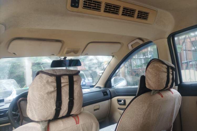 Used Dongfeng Fengon 370 2016 1.5L Manual Standard Edition SFG15-05 7 Seats