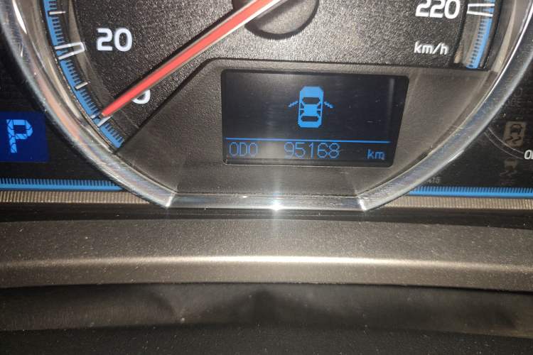 Used Toyota RAV4 2013 2.0L CVT Four-Wheel Drive New Edition