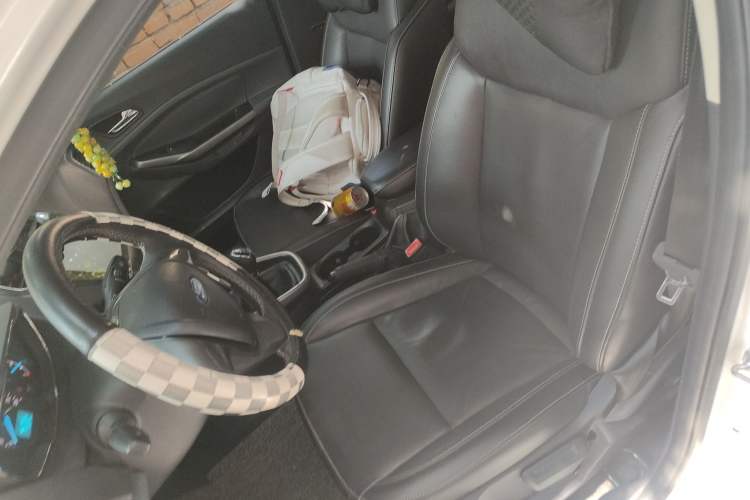 Used Ford Escort 2015 1.5L Manual Fashion Edition