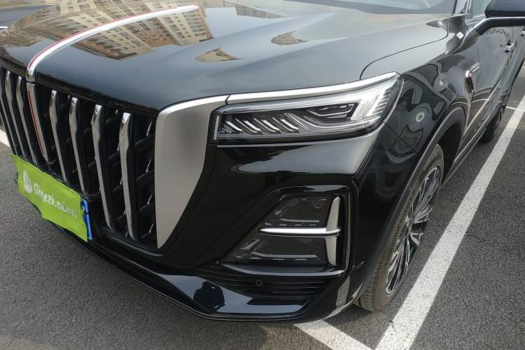 Used Hongqi HS5 2025 2.0T All-Wheel-Drive Flagship Pro Edition Left Front Headlight