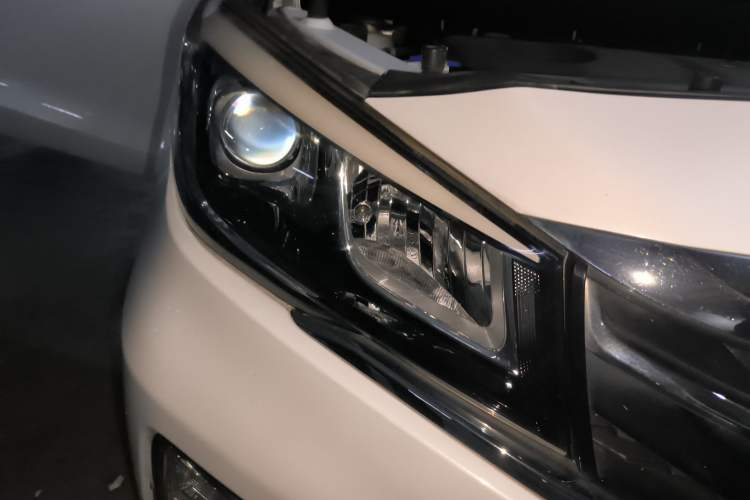 Used CHANGAN OSHAN A800 2018 1.5T Automatic Smart Network Version
