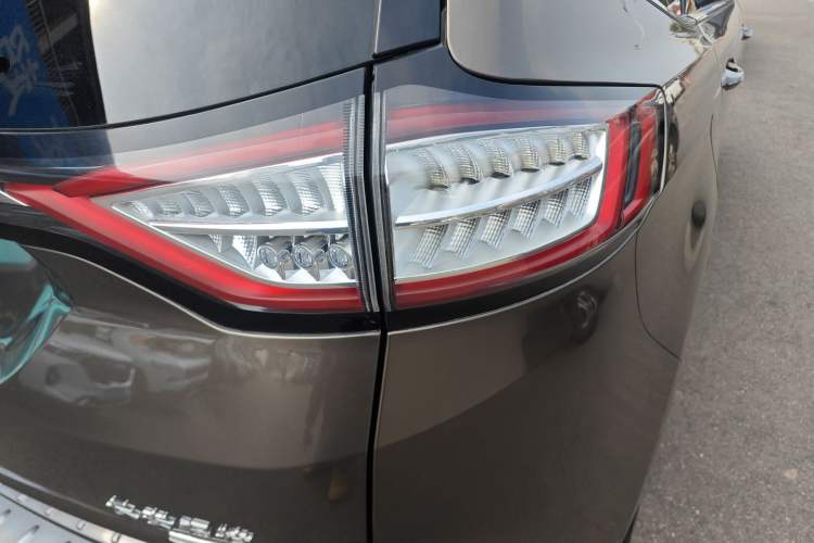 Used Ford Edge 2016 EcoBoost 245 Four-Wheel Drive Titanium Edition 7-Seater