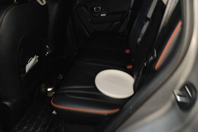 Used JETOUR Shanhai T1 2025 150 km Heading South Left Rear Seat