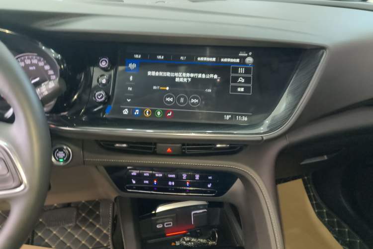 Used Buick Envision 2023 Encore Plus 652T Five-Seat Luxury Model
