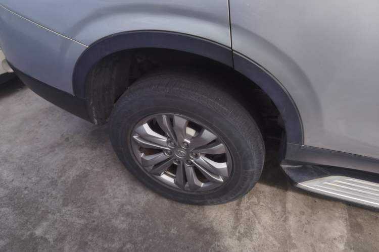 Used SAIC MAXUS D90 2017 2.0T Manual Two-Wheel Drive Mars Base Edition
