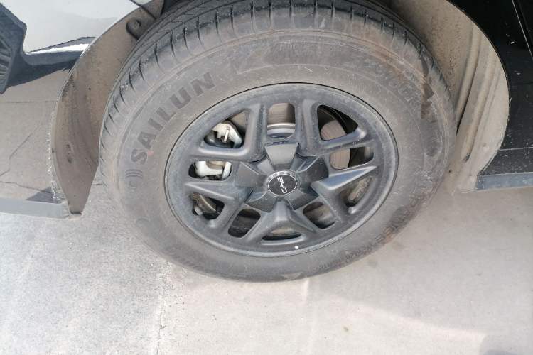 Used BYD Seal 05 DM-i 2025 DM-i Smart Drive 55KM Luxury Model Right Rear Wheel Hub