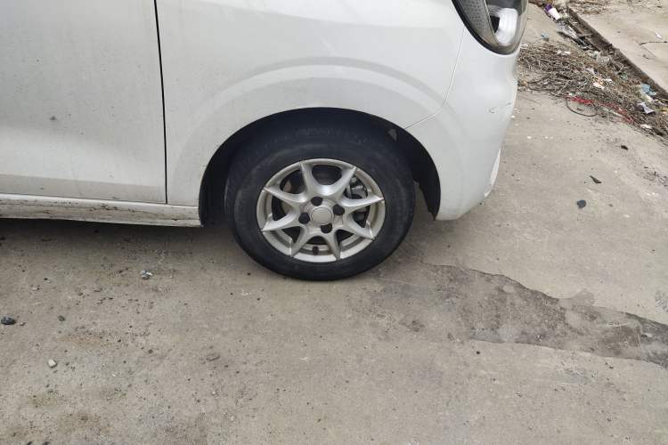 Used Roewe Clever 2022 311km QiQi BoBo Edition