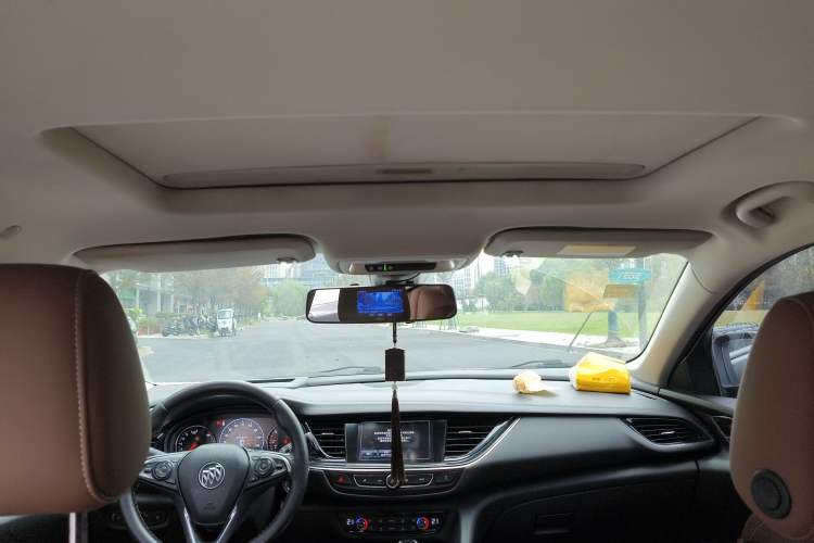 Used Buick Regal 2017 28T Prestige Model