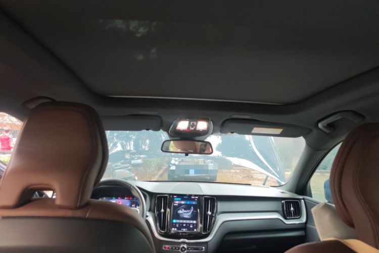 Used Volvo XC60 2022 B5 4x4 Zhiyi Luxury Edition