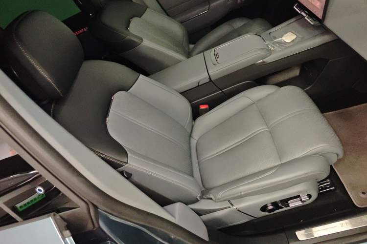 Used Zeekr 7X 2025 75 kWh Rear-Wheel Drive Intelligent Driving Version
