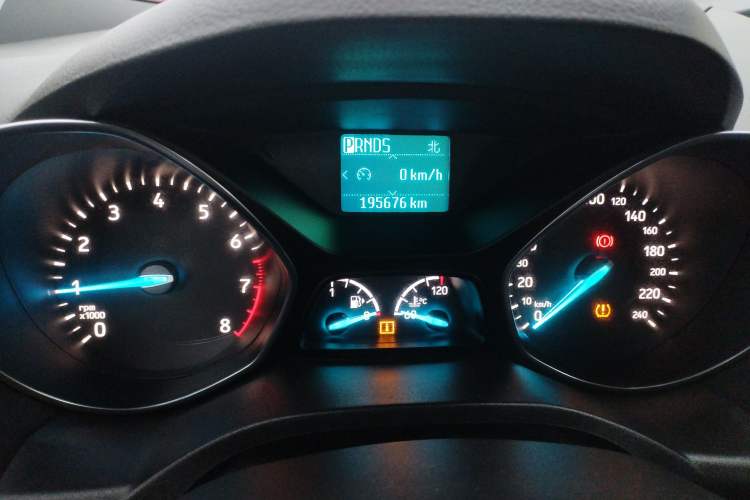 Used Ford Kuga 2017 EcoBoost 180 Two-Wheel-Drive Platinum Edition