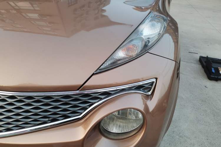 Used Infiniti ESQ 2014 1.6L Spontaneous Edition
