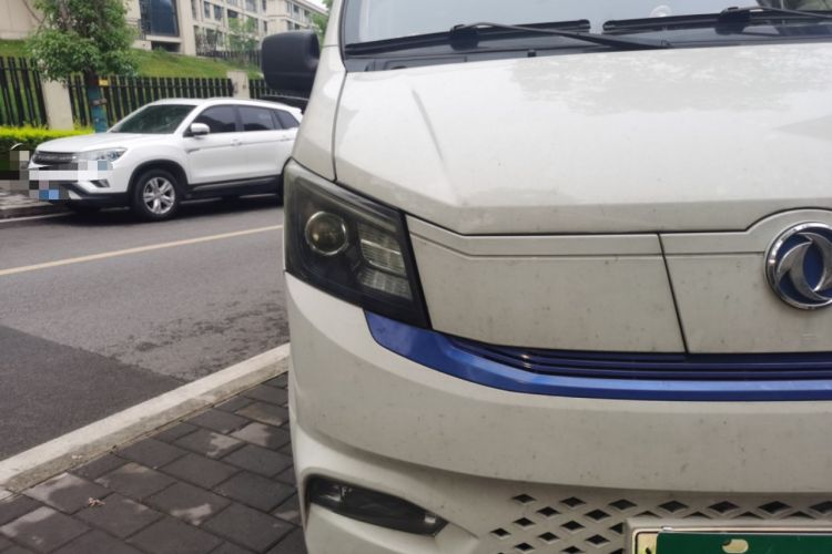 Used Dongfeng Yufeng EM26 
