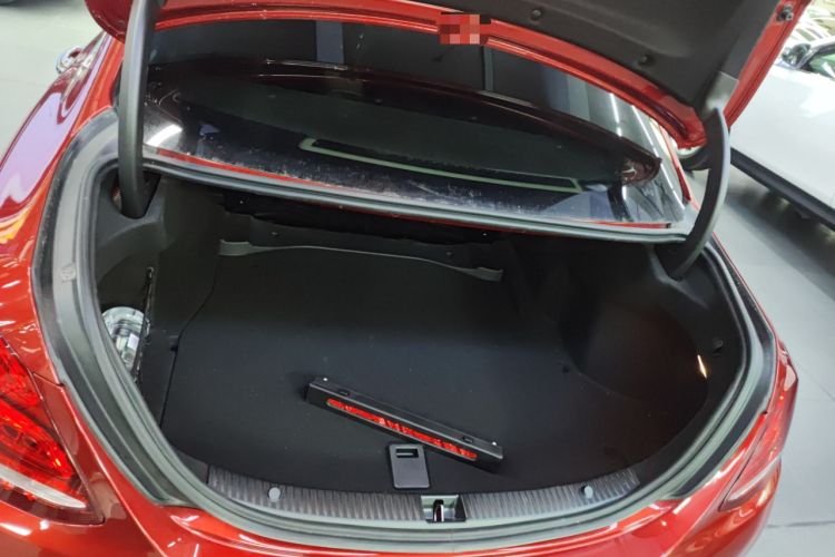 Used Mercedes-Benz C-Class 2017 Restyled C 180 L Fashion Edition Sport Version Trunk