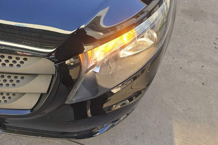 Used Mercedes-Benz Vito 2016 2.0T Business Edition
