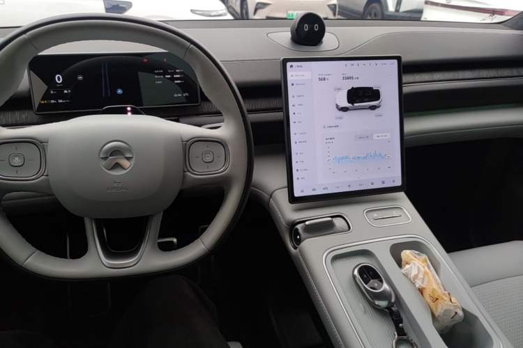 Used Nio ES6 2024 75 kWh
