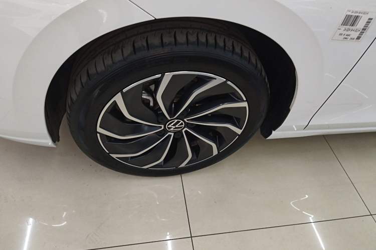 Used Volkswagen Golf 2024 280TSI DSG Pro 50th Anniversary Edition Exterior 4