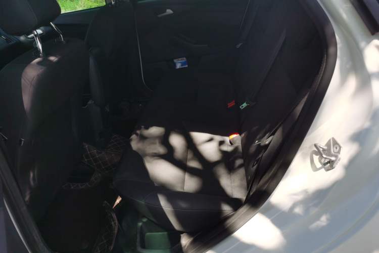 Used Ford Focus 2018 Hatchback Classic 1.6L Automatic Comfort Plus SmartDrive Edition