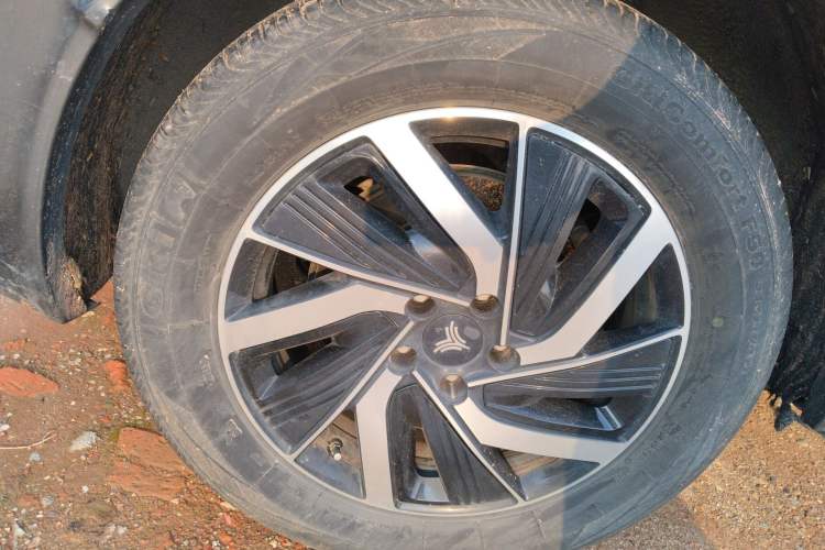 Used NETA U 2023 NETA U-Ⅱ Challenge Edition 500 U Show – Lithium Iron Phosphate Right Rear Wheel Hub