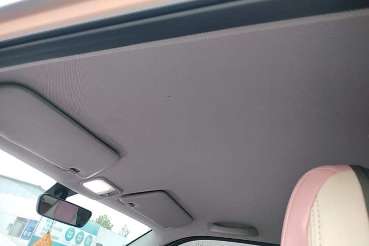 Used Wuling Hongguang MINIEV 2022 Macaron Fashion Model Lithium Iron Phosphate
