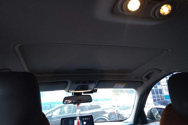 Used BMW 3 Series 2018 320Li Fashion Model
