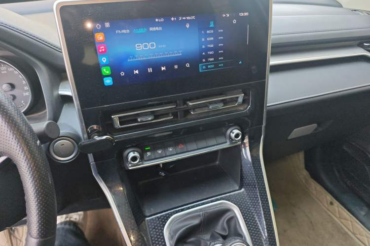 Used Haval M6 2021 PLUS 1.5T Manual Luxury Smart Connectivity Model