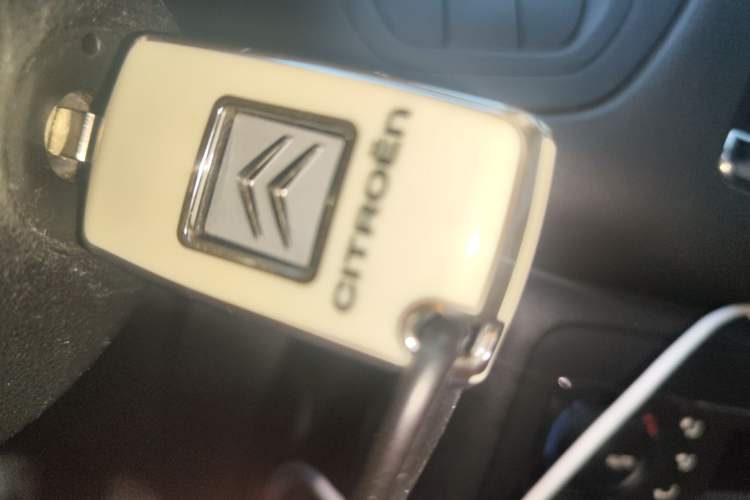 Used Citroen C5 2012 2.3L Prestige Version 20th Anniversary Edition
