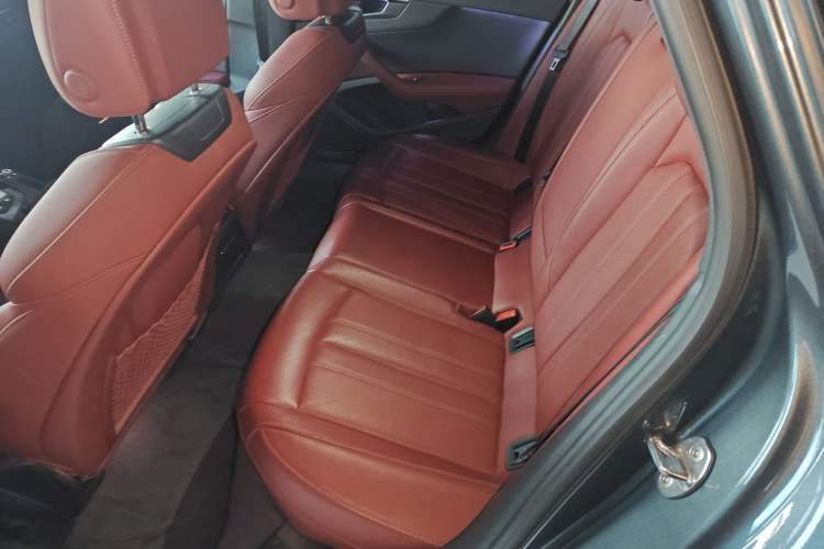 Used Audi A4L 2023 40 TFSI Luxury Dynamic Model