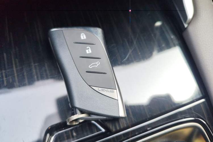 Used Lexus RX New Energy 2023 450h+ Four-Wheel Drive Enjoyment Edition
