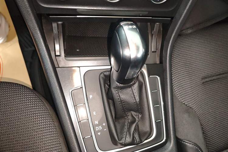 Used Volkswagen Golf 2018 230TSI Automatic Comfort Model
