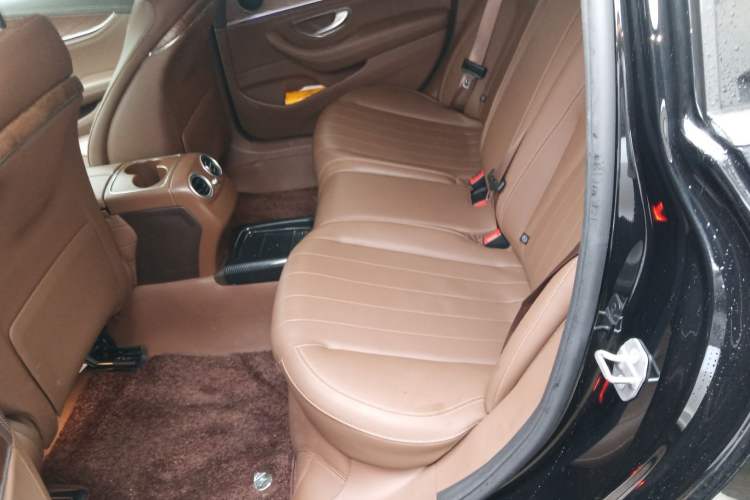 Used Mercedes-Benz E-Class 2019 E 260 L