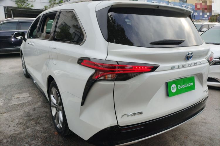 Used Toyota SIENNA 2021 2.5L Hybrid Ultimate Edition Rear Left 45 Deg