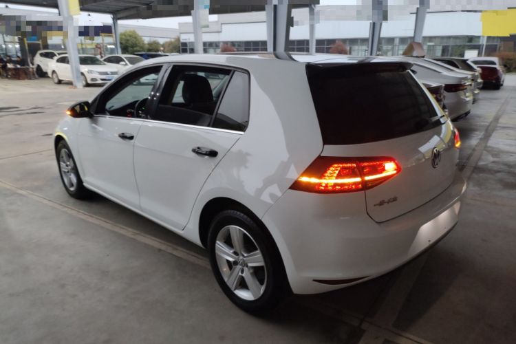 Used Volkswagen Golf 2016 1.6L Automatic Comfort Model
