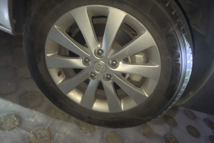 Used Buick GL8 2013 2.4L Classic Edition
