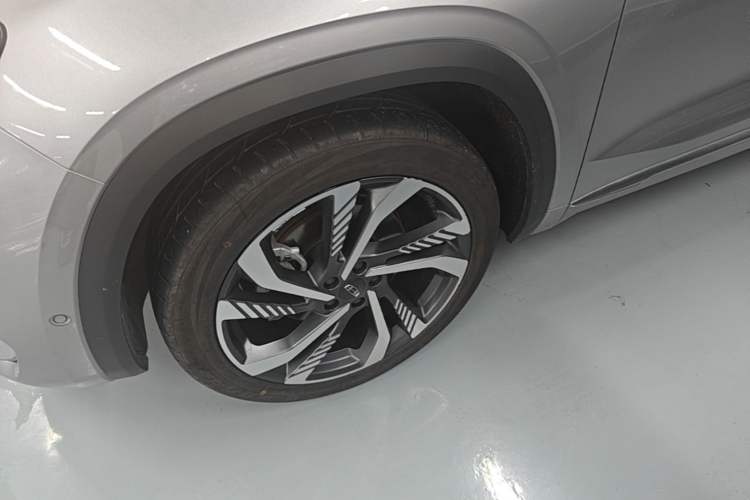 Used Geely Auto Monjaro L 2021 2.0TD DCT EVO Two-Wheel Drive Smart Luxury Version
