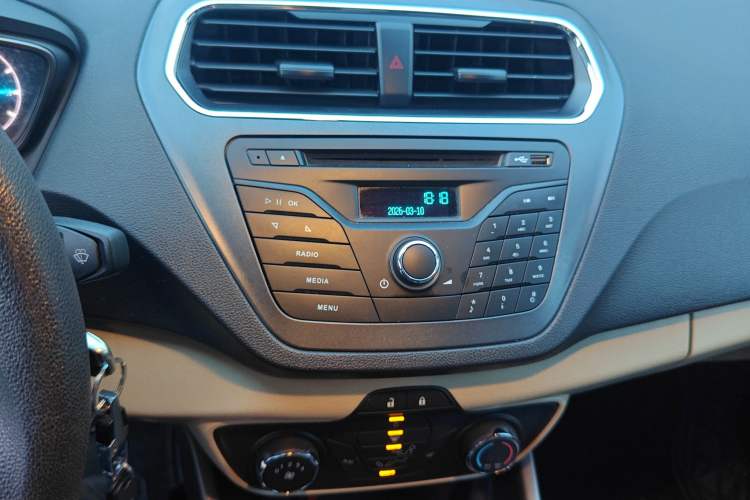 Used Ford Escort 2017 Revised Version 1.5L Manual Comfort Edition