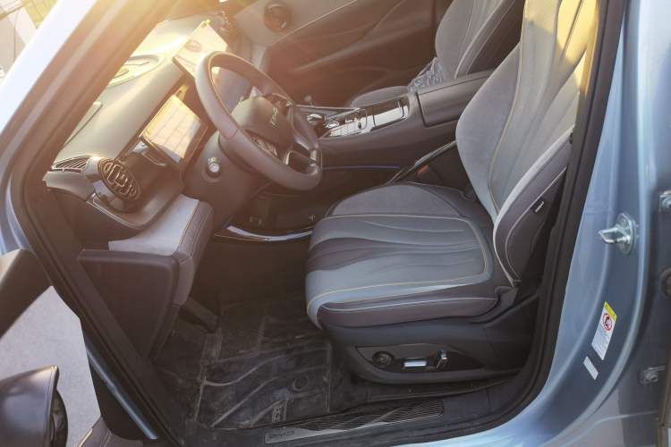 Used BYD Frigate 07 2023 DM-i 100KM Flagship Model