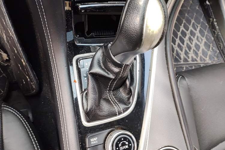 Used Infiniti Q50L 2015 2.0T Enjoyment Edition