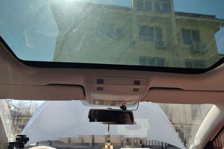 Used Volkswagen Golf 2014 1.4TSI Automatic Comfort Model Headliner