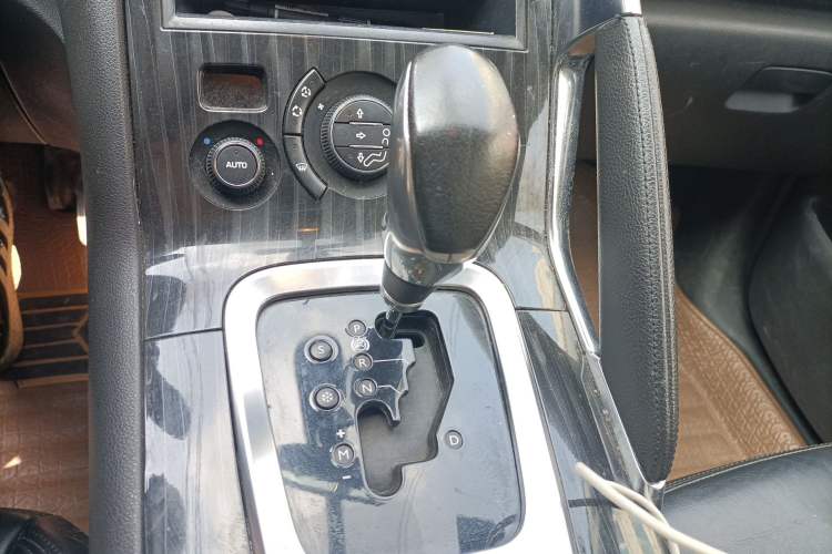 Used Peugeot 3008 2013 1.6THP Automatic Prestige Edition